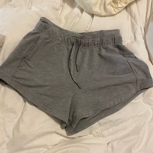 LULULEMON Inner Glow High Rise Short